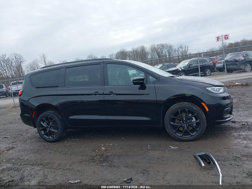 2025 Chrysler Pacifica Limited Awd VIN: 2C4RC3GG8SR529112 Lot: 43689462