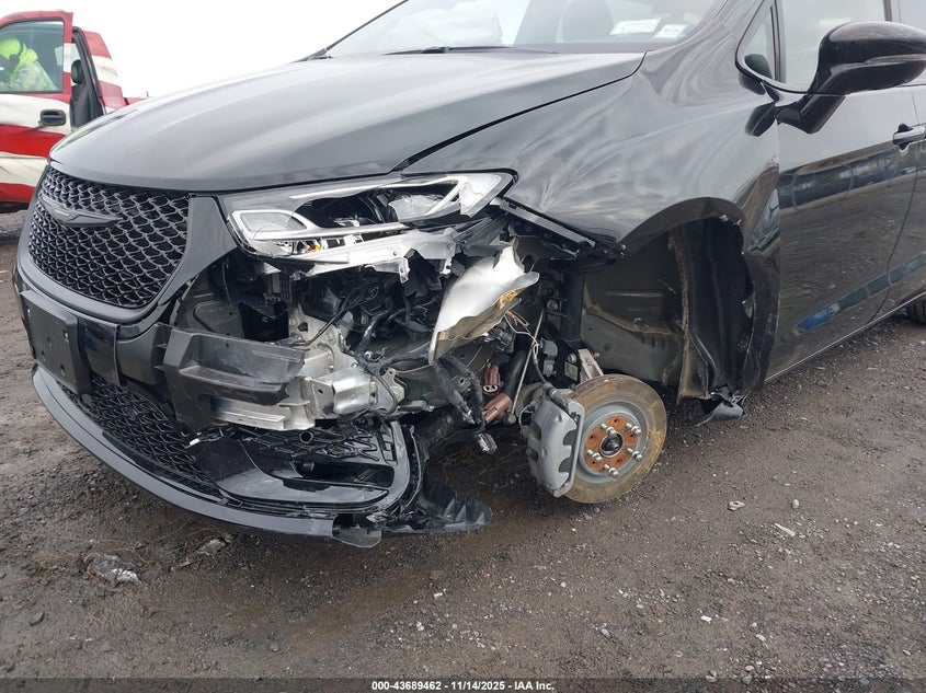 2025 Chrysler Pacifica Limited Awd VIN: 2C4RC3GG8SR529112 Lot: 43689462