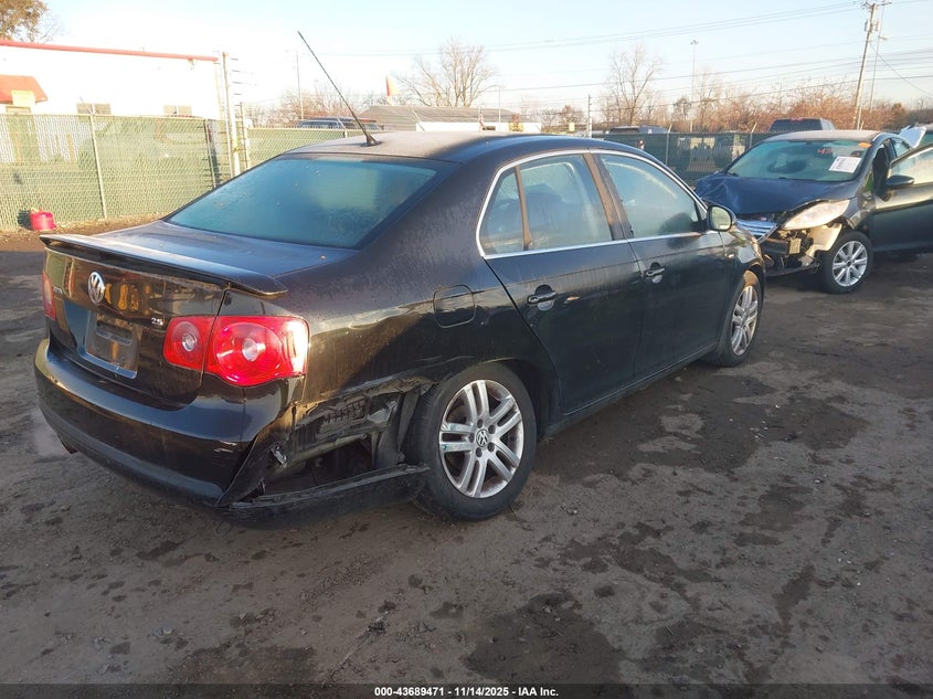 2007 Volkswagen Jetta Wolfsburg Edition VIN: 3VWEF71K27M187792 Lot: 43689471
