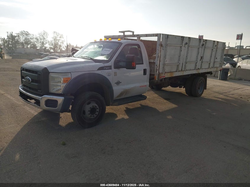 1FDUF4GT4DEB87884 2013 FORD F450 photo no. 2