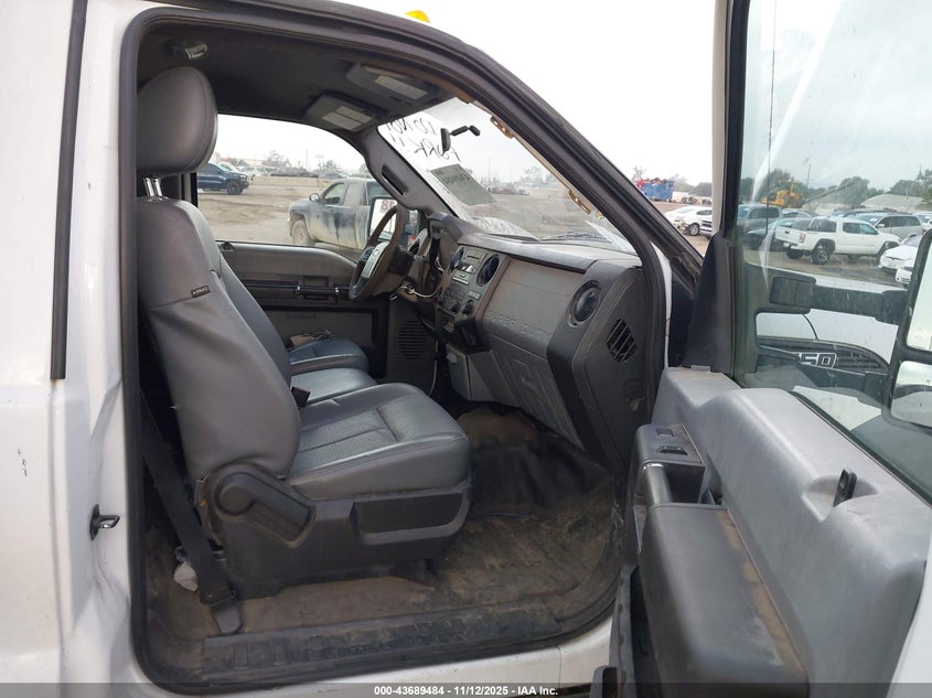 1FDUF4GT4DEB87884 2013 FORD F450 photo no. 6