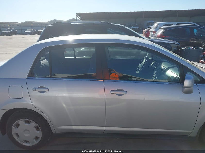 2008 Nissan Versa 1.8S VIN: 3N1BC11E08L364503 Lot: 43689508