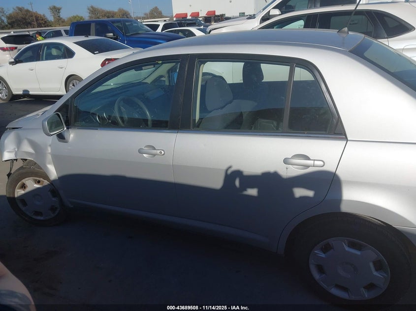 2008 Nissan Versa 1.8S VIN: 3N1BC11E08L364503 Lot: 43689508