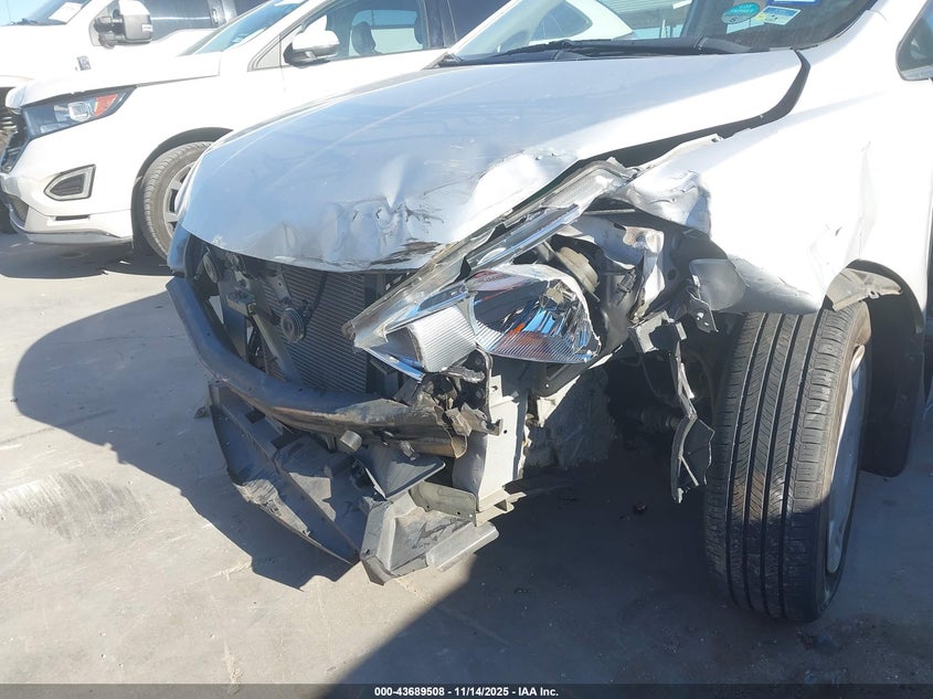 2008 Nissan Versa 1.8S VIN: 3N1BC11E08L364503 Lot: 43689508