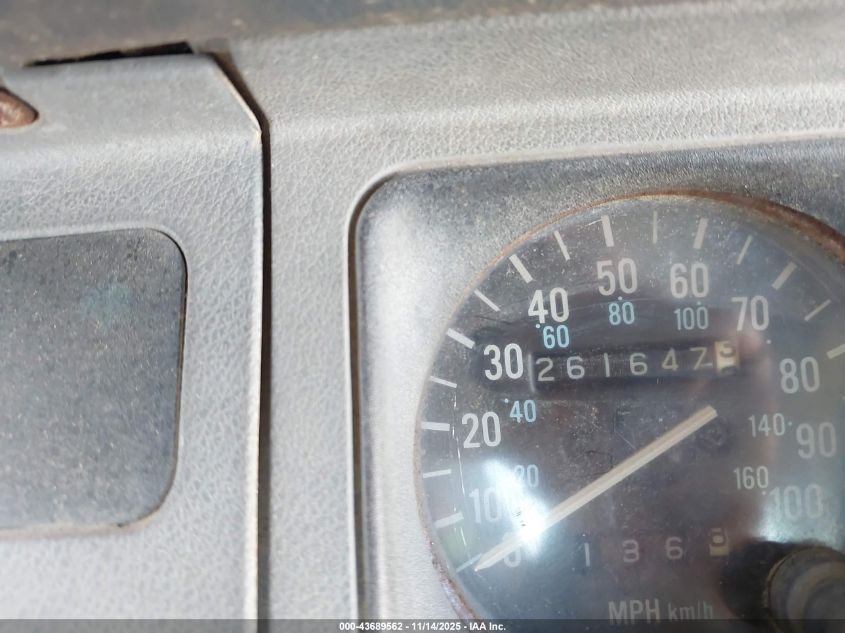 1990 Jeep Wrangler / Yj VIN: 2J4FY29T0LJ543329 Lot: 43689562