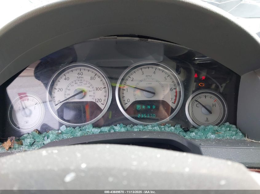 2008 Chrysler Town & Country Touring VIN: 2A8HR54P28R607704 Lot: 43689570