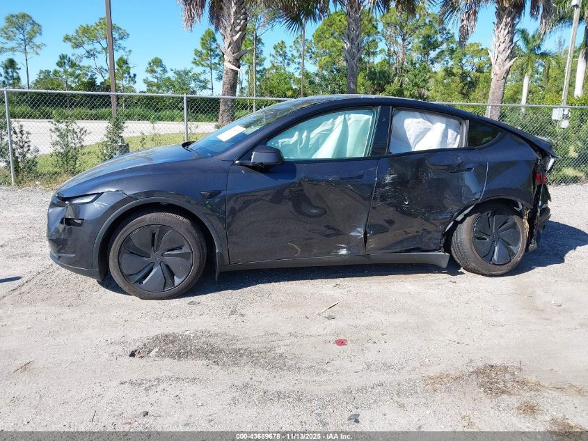 2026 Tesla Model Y VIN: 7SAYGDED4TF383628 Lot: 43689678