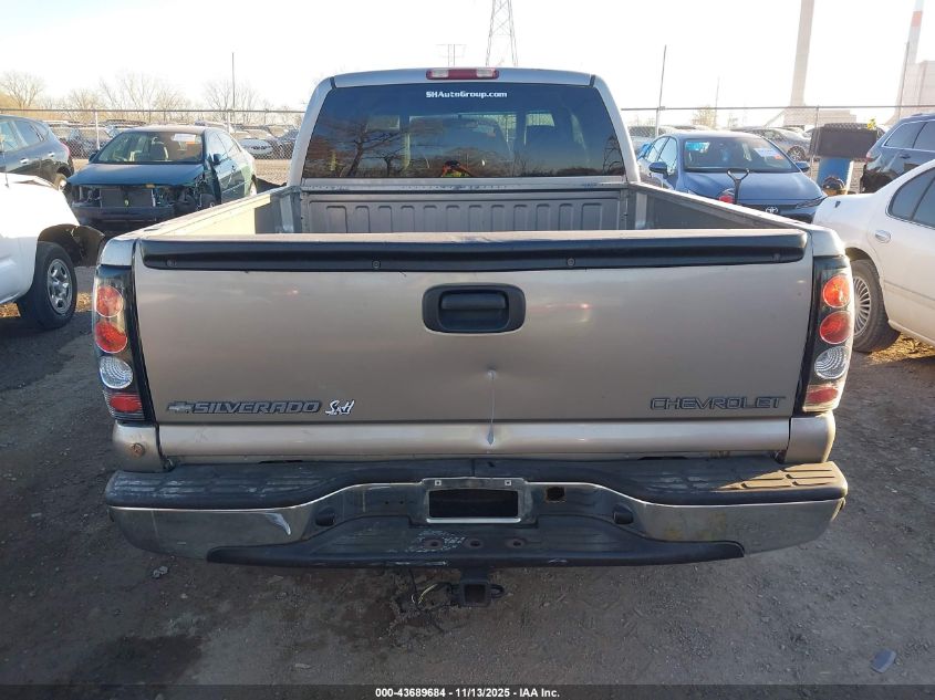 2000 Chevrolet Silverado 1500 Ls VIN: 2GCEC19V1Y1369189 Lot: 43689684
