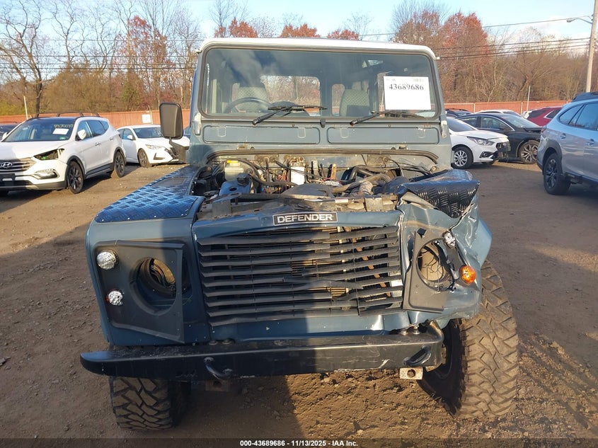 1974 Land Rover Defender VIN: 0000000025903546B Lot: 43689686