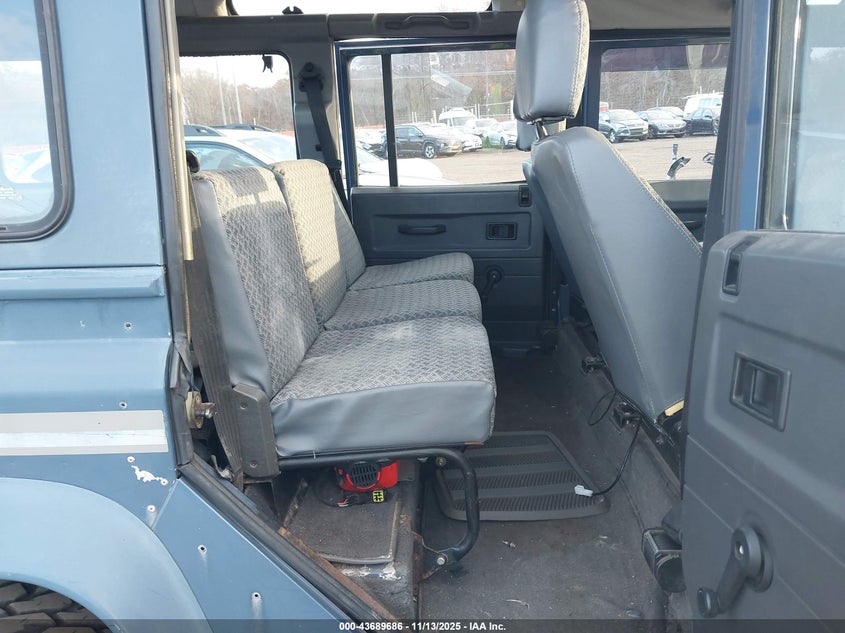 1974 Land Rover Defender VIN: 0000000025903546B Lot: 43689686