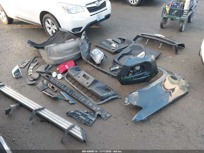 2018 Chevrolet Colorado Z71 VIN: 1GCGTDEN6J1137294 Lot: 43689714