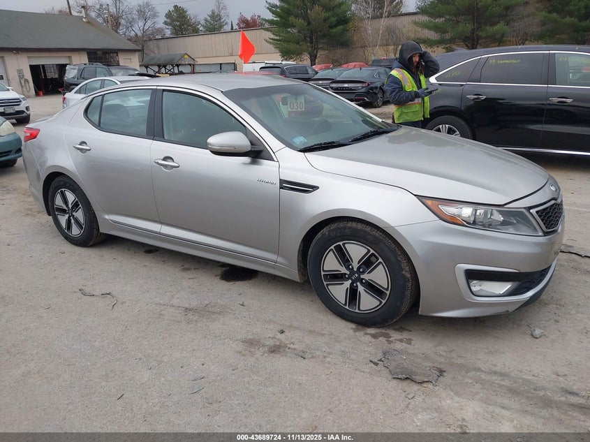 2013 KIA OPTIMA HYBRID LX - KNAGM4AD3D5048982