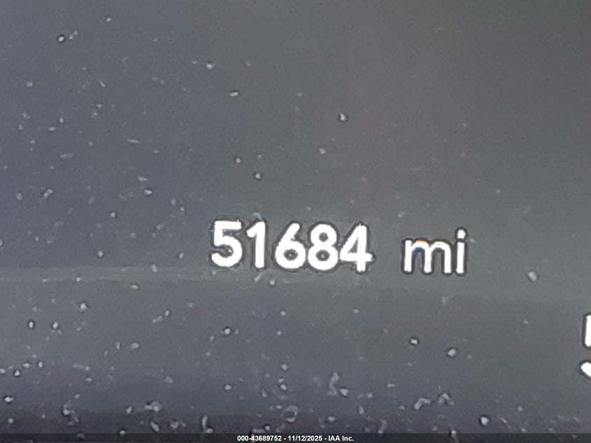 2023 Chrysler Pacifica Touring L VIN: 2C4RC1BG8PR631948 Lot: 43689752