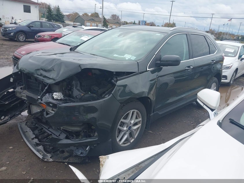 2FMPK4J90NBA00725 2022 FORD EDGE photo no. 2