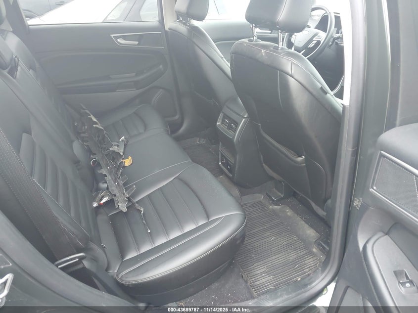 2FMPK4J90NBA00725 2022 FORD EDGE photo no. 8