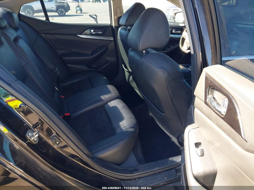 2017 Nissan Maxima 3.5 Sr VIN: 1N4AA6AP9HC409694 Lot: 43689841