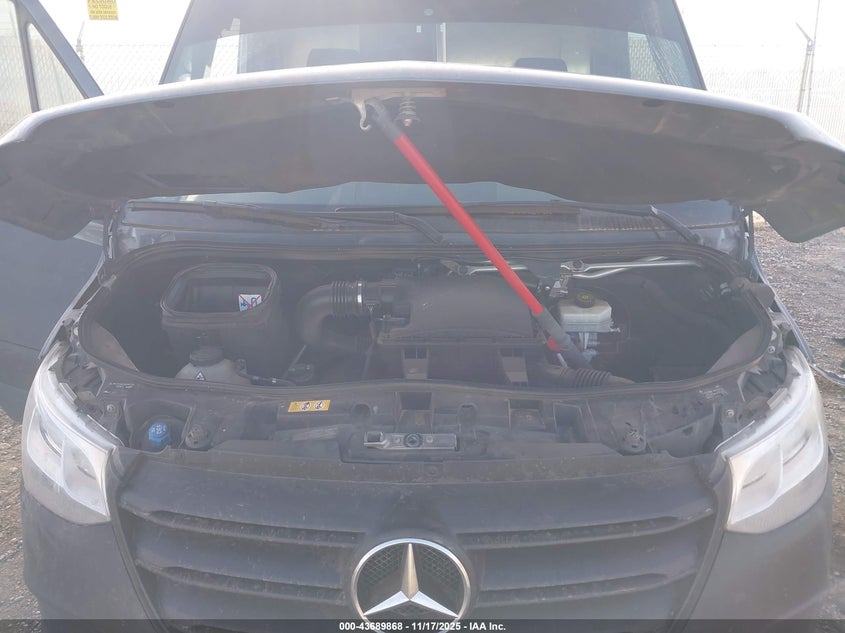 2019 Mercedes-Benz Sprinter 2500 Standard Roof V6 VIN: WD4PF0CD8KP031802 Lot: 43689868