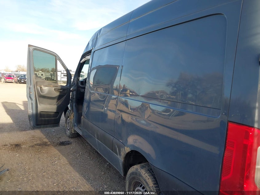 2019 Mercedes-Benz Sprinter 2500 Standard Roof V6 VIN: WD4PF0CD8KP031802 Lot: 43689868