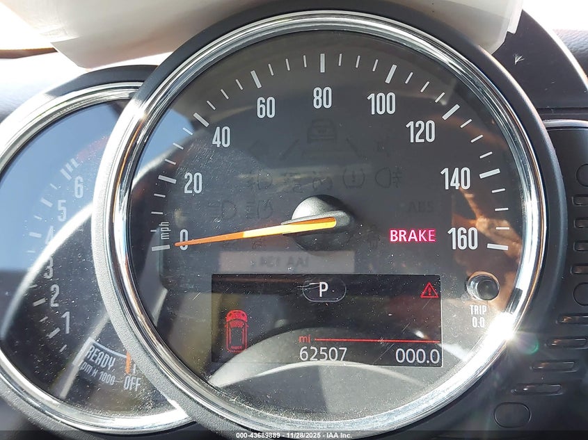 2017 Mini Hardtop Cooper VIN: WMWXP5C52H2D16207 Lot: 43689889