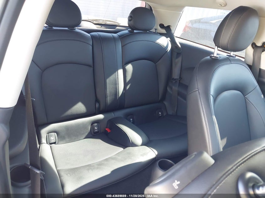 2017 Mini Hardtop Cooper VIN: WMWXP5C52H2D16207 Lot: 43689889