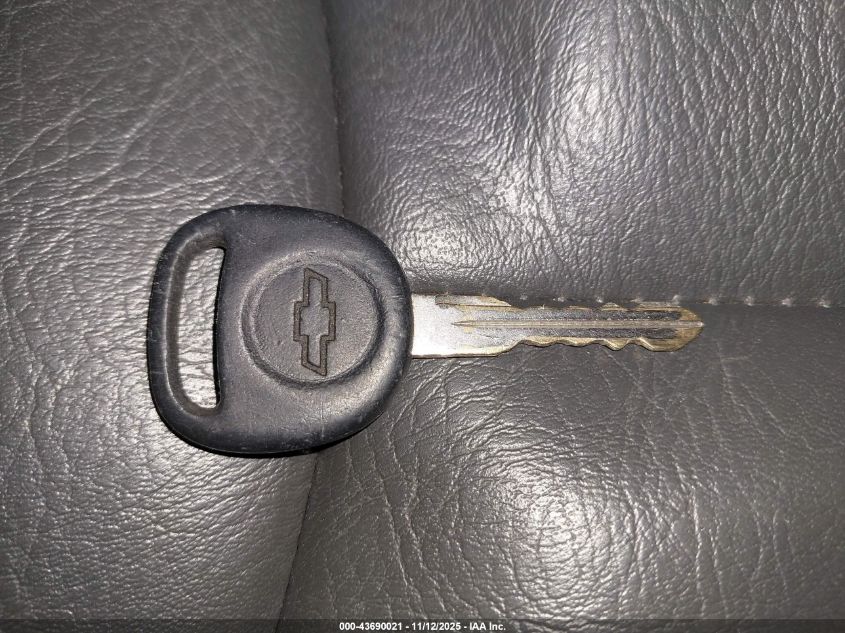 2003 Chevrolet Silverado 2500Hd Lt VIN: 1GCHK23163F144795 Lot: 43690021