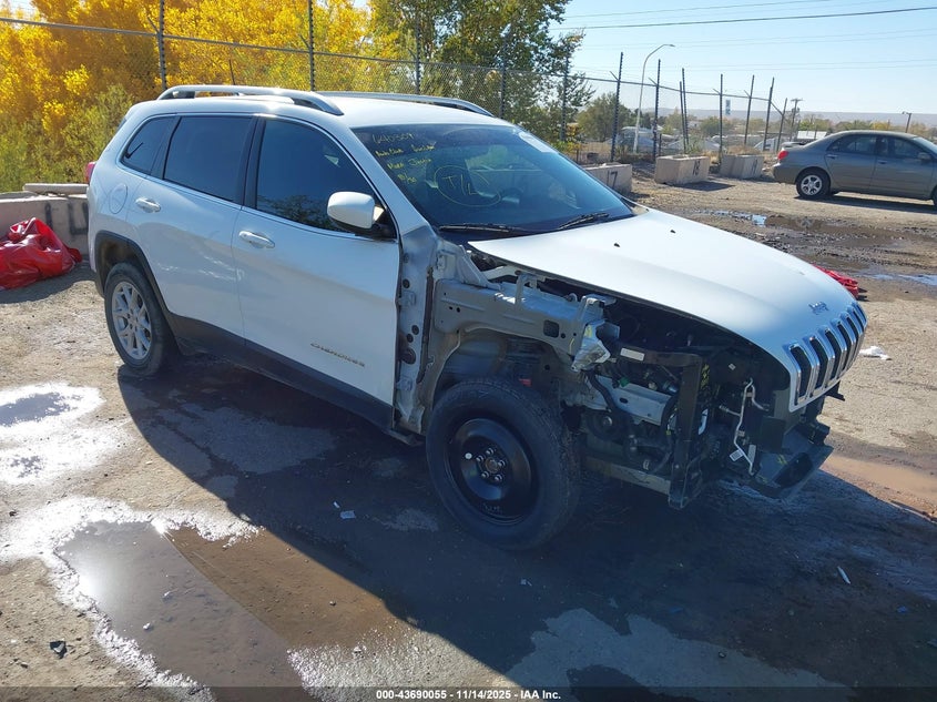 JEEP CHEROKEE LATITUDE PLUS 4X4