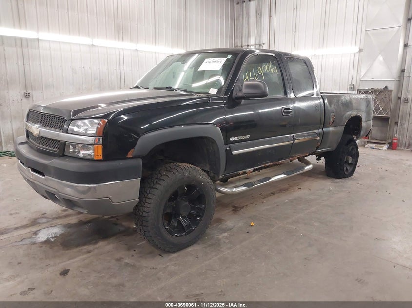 2004 Chevrolet Silverado 2500Hd Ls