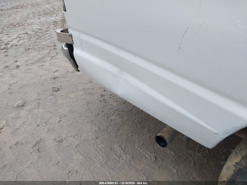 2014 Ford E-350 Super Duty Commercial VIN: 1FDSS3EL1EDB13295 Lot: 43690133