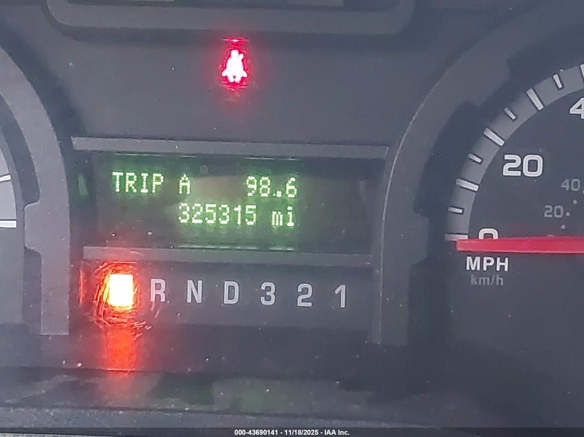 2012 Ford E-350 Super Duty Commercial VIN: 1FDSS3ES8CDA31276 Lot: 43690141