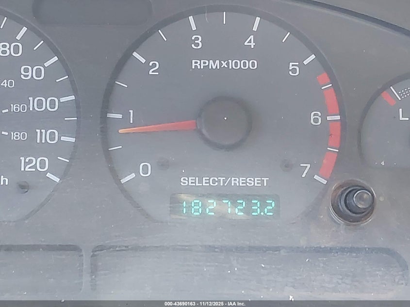 2000 Ford Mustang VIN: 1FAFP4041YF192673 Lot: 43690163