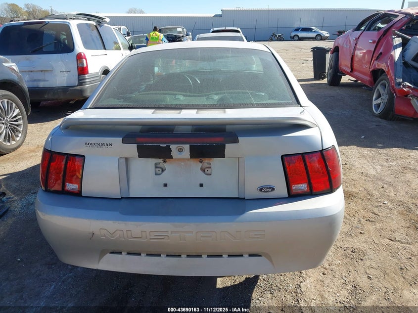 2000 Ford Mustang VIN: 1FAFP4041YF192673 Lot: 43690163