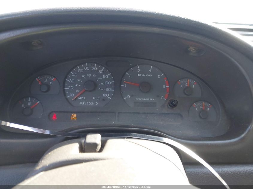 2000 Ford Mustang VIN: 1FAFP4041YF192673 Lot: 43690163