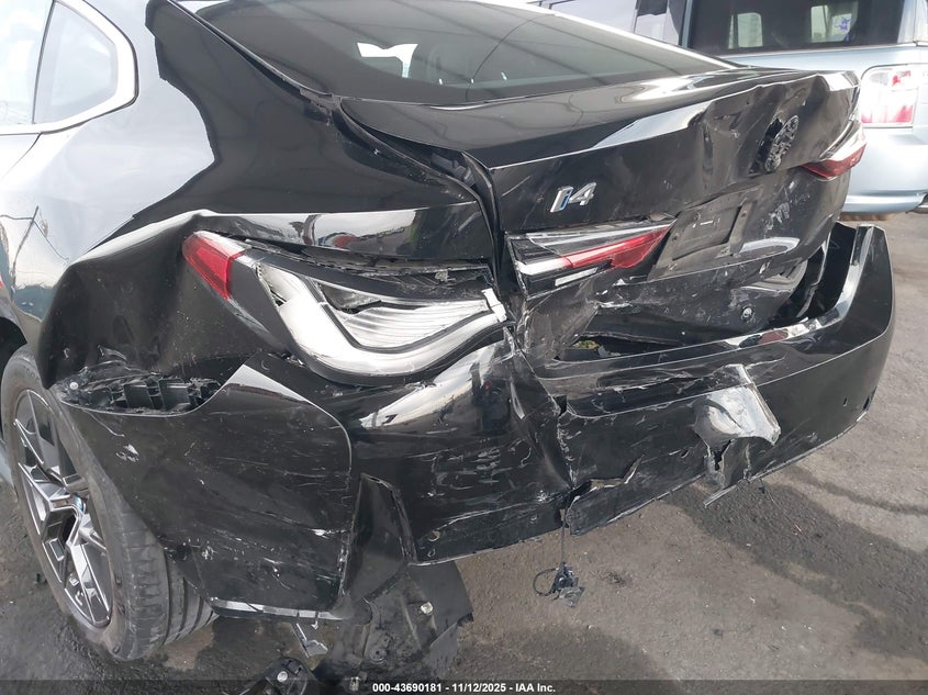 2024 BMW I4 Gran Coupe Edrive35 VIN: WBY43AW00RFT00751 Lot: 43690181