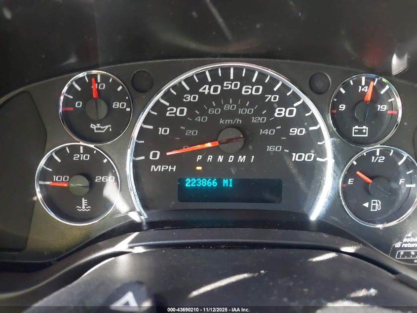 2014 GMC Savana 2500 Work Van VIN: 1GTW7FCA6E1911979 Lot: 43690210