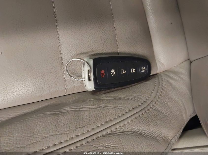 2013 Ford Escape Sel VIN: 1FMCU9HX0DUB05106 Lot: 43690216