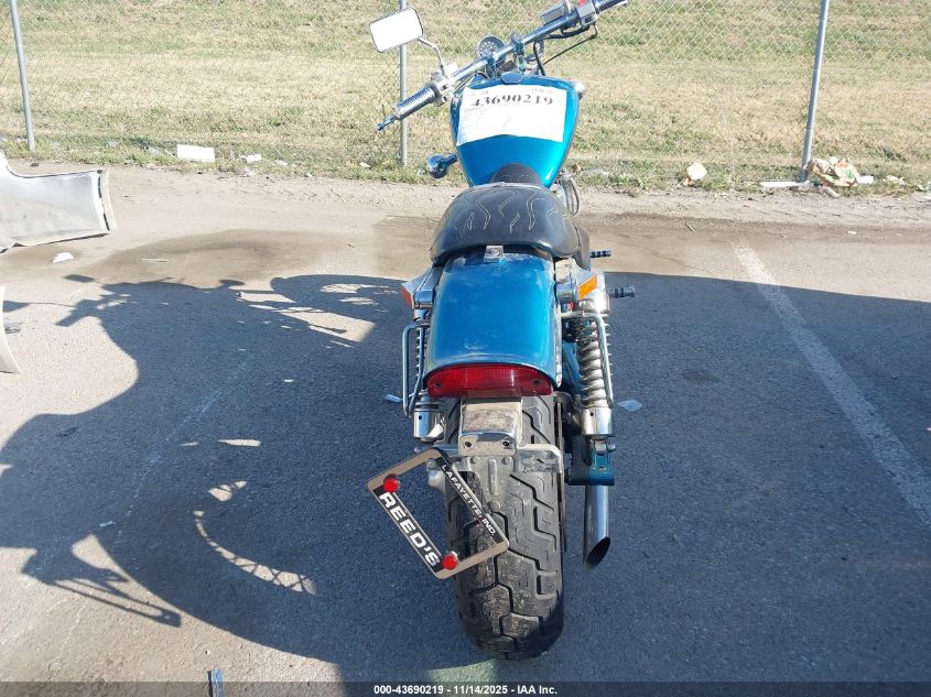 1995 Suzuki Vs1400 Glp/Gl VIN: JS1VX51L1S2100228 Lot: 43690219