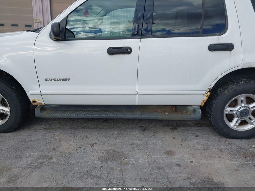 2004 Ford Explorer Nbx/Xlt VIN: 1FMZU73K34UA10565 Lot: 43690224