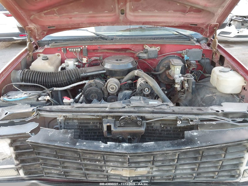 1991 Chevrolet Gmt-400 C1500 VIN: 2GCEC19Z1M1215174 Lot: 43690227