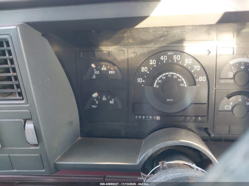 1991 Chevrolet Gmt-400 C1500 VIN: 2GCEC19Z1M1215174 Lot: 43690227