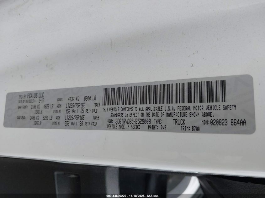 2017 Ram Promaster 2500 High Roof 159 Wb VIN: 3C6TRVDG5HE529008 Lot: 43690229