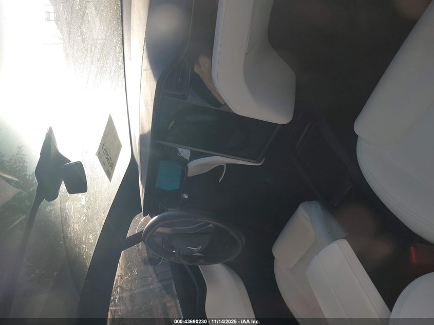 2020 Tesla Model X Long Range Dual Motor All-Wheel Drive/Long Range Plus Dual Motor All-Wheel Drive VIN: 5YJXCBE28LF301634 Lot: 43690230