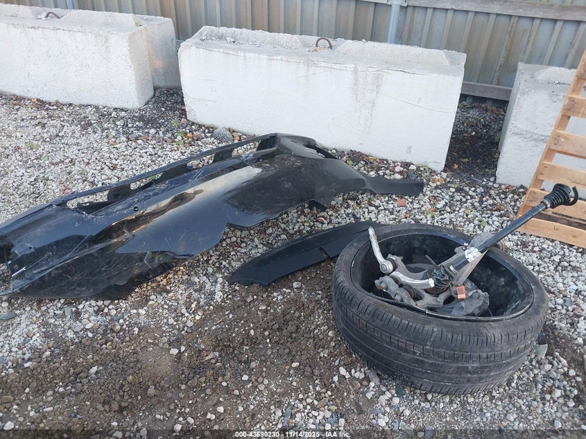 2020 Tesla Model X Long Range Dual Motor All-Wheel Drive/Long Range Plus Dual Motor All-Wheel Drive VIN: 5YJXCBE28LF301634 Lot: 43690230