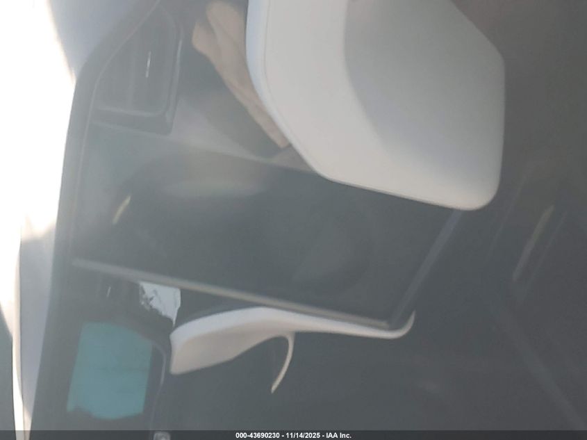 2020 Tesla Model X Long Range Dual Motor All-Wheel Drive/Long Range Plus Dual Motor All-Wheel Drive VIN: 5YJXCBE28LF301634 Lot: 43690230