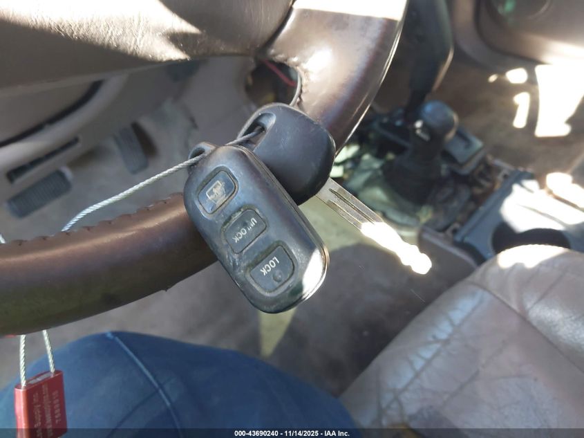 2001 Toyota 4Runner Limited V6 VIN: JT3HN87R210325200 Lot: 43690240