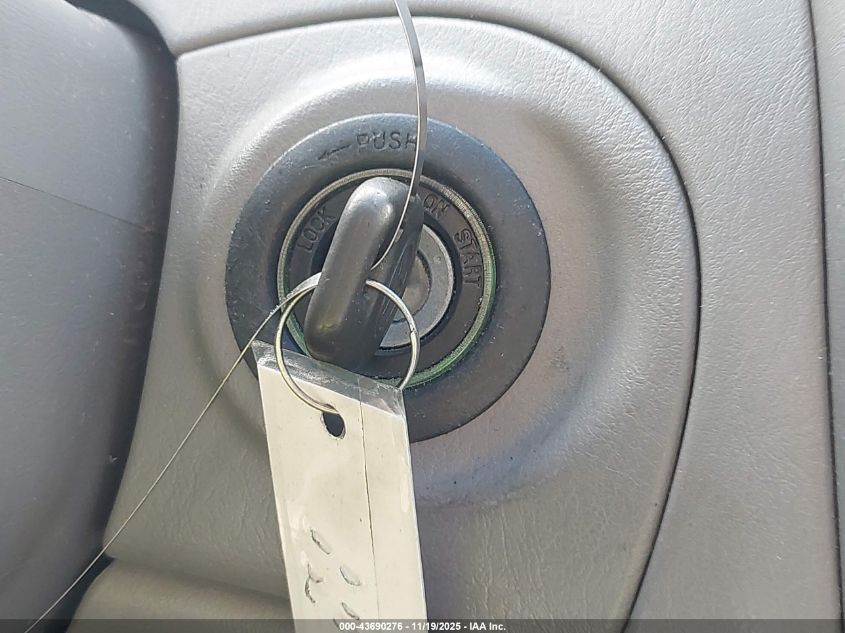 2003 Toyota Avalon Xls VIN: 4T1BF28B33U303999 Lot: 43690276