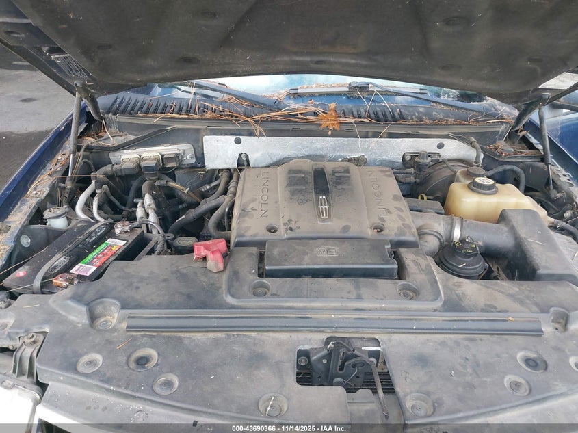 2007 Lincoln Navigator Ultimate VIN: 5LMFU27587LJ08279 Lot: 43690366