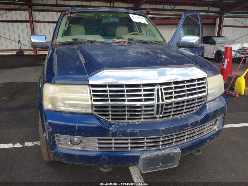 2007 Lincoln Navigator Ultimate VIN: 5LMFU27587LJ08279 Lot: 43690366