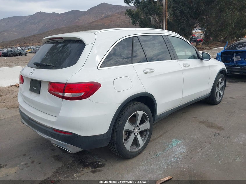 WDC0G4JB4GF032440 2016 MERCEDES-BENZ GLC photo no. 4