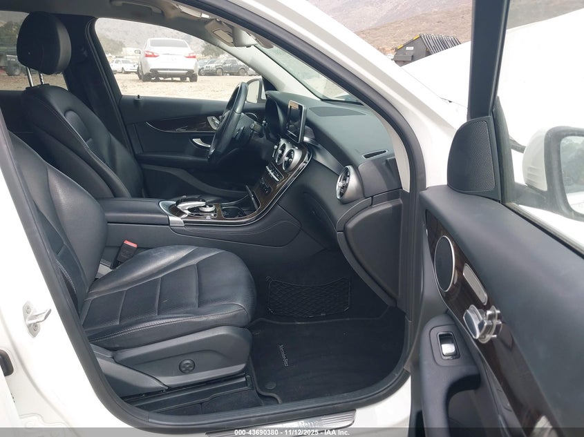 WDC0G4JB4GF032440 2016 MERCEDES-BENZ GLC photo no. 5