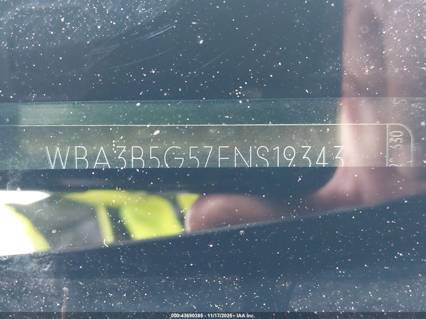 WBA3B5G57FNS19343 2015 BMW 3ER photo no. 17